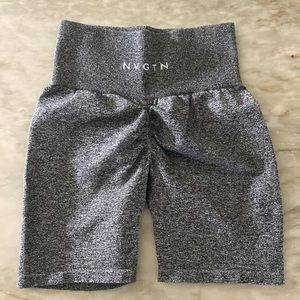 NVGTN Black speckled scrunch seamless shorts